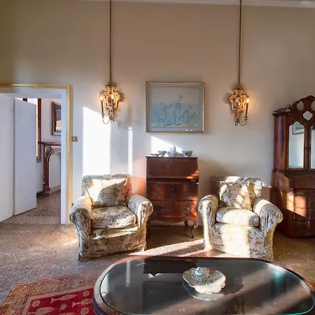 דירה Palazzo Dona Formosa *