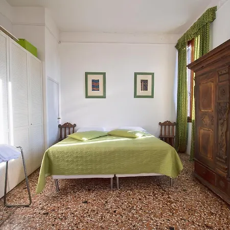 דירה Palazzo Dona Formosa